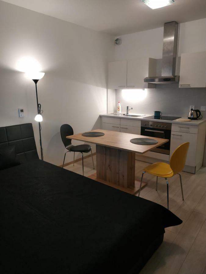 Kosice Smart Apartman ภายนอก รูปภาพ