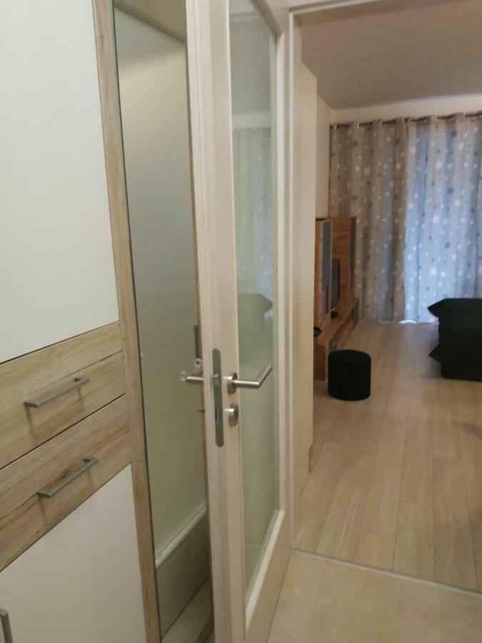 Kosice Smart Apartman ภายนอก รูปภาพ